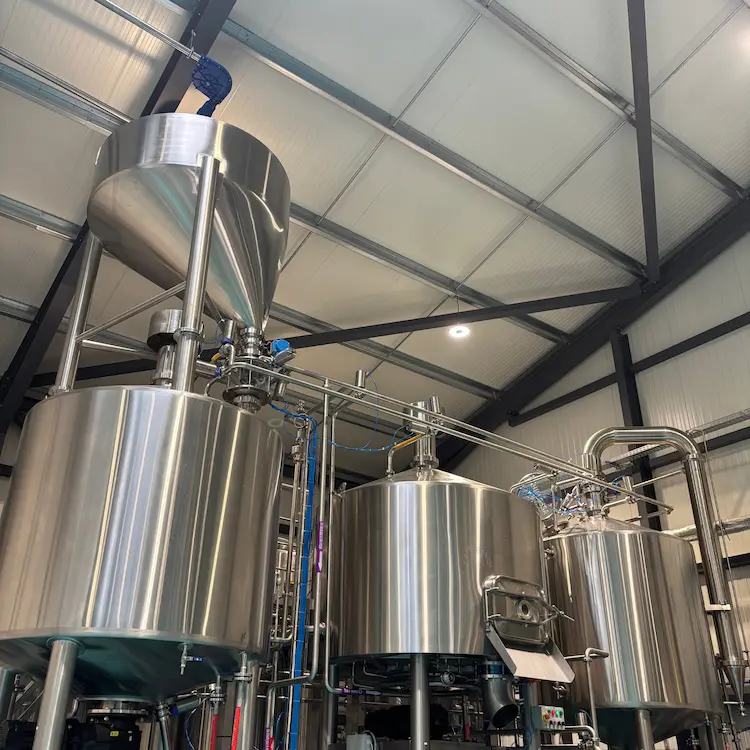 brasserie-20hl-quatre-cuves-brasserie-chillossa-brewfactory